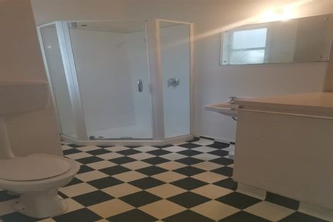 Photo of property in 36 Maarama Crescent, Aro Valley, Wellington, 6021