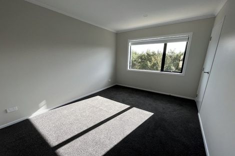 Photo of property in 2/125b Metcalfe Road, Ranui, Auckland, 0612