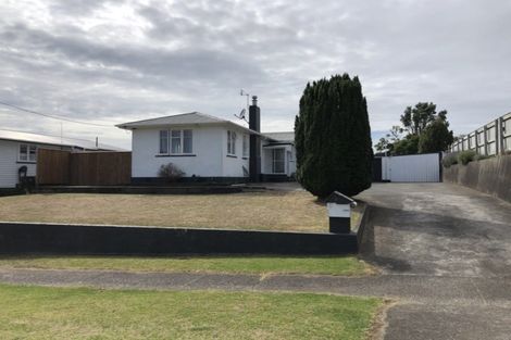 Photo of property in 7 Raleigh Street, Waitara, 4320