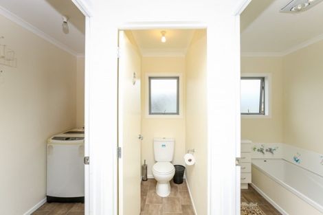 Photo of property in 13 Tohora Place, Spotswood, New Plymouth, 4310