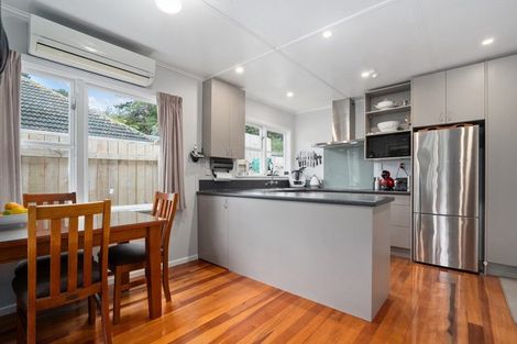 Photo of property in 75 Coast Road, Wainuiomata, Lower Hutt, 5014