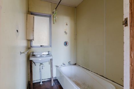 Photo of property in 38 Bridge Street, Eketahuna, 4900