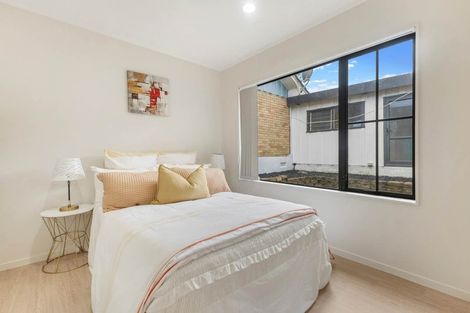 Photo of property in 6 Sime Road, Hillpark, Auckland, 2102