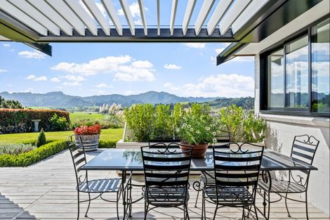 Photo of property in 16 Tamahunga Drive, Matakana, Warkworth, 0985