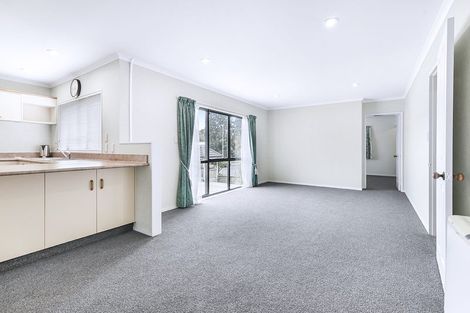 Photo of property in 18 John Webb Drive, Glenview, Hamilton, 3206