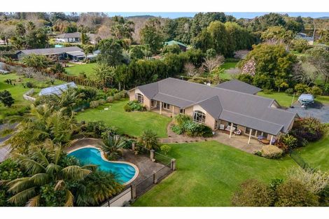 Photo of property in 10 Pickmere Lane, Kerikeri, 0230