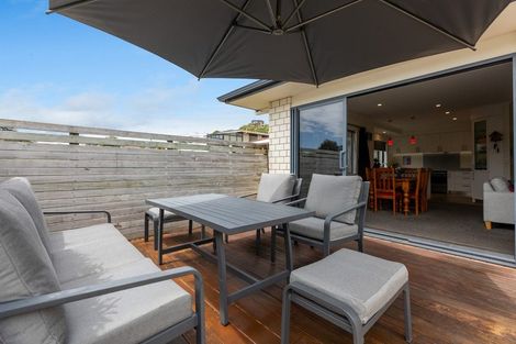 Photo of property in 14 Annandale Street, Lynmouth, New Plymouth, 4310