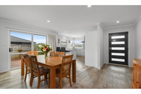 Photo of property in 57 Awataha Crescent, Pyes Pa, Tauranga, 3110