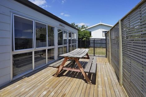 Photo of property in 15 Walsh Street, Forest Lake, Hamilton, 3200