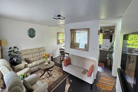 Photo of property in 1/13 Montclair Rise, Browns Bay, Auckland, 0630