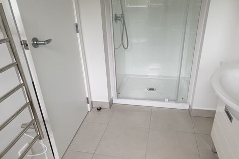 Photo of property in 27a Ranui Terrace, Tawa, Wellington, 5028