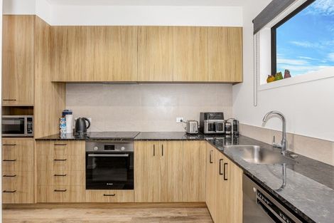 Photo of property in 104/94 Cambridge Terrace, Waterloo, Lower Hutt, 5011