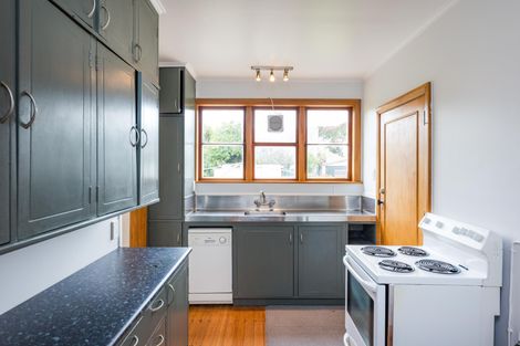 Photo of property in 59 Park Road, West End, Palmerston North, 4412