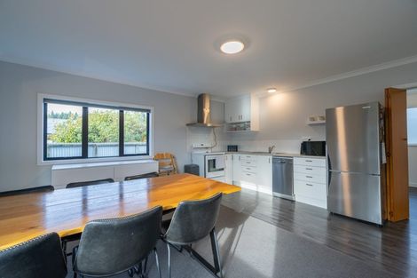 Photo of property in 25 Henry Street, Te Anau, 9600