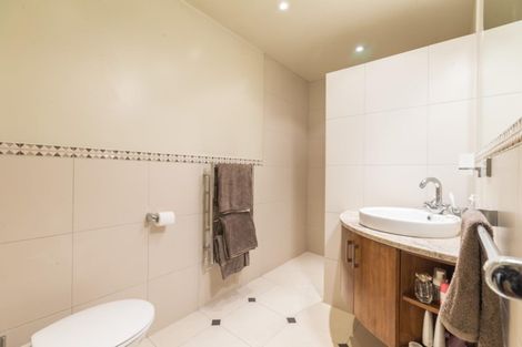 Photo of property in Dunningham City Apartments, 5a/20 Wolfe Street, Auckland Central, Auckland, 1010