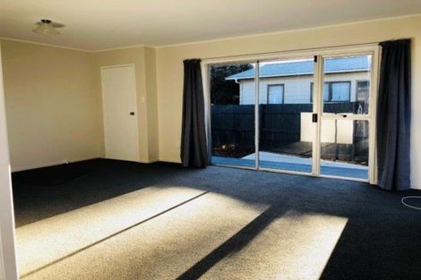 Photo of property in 426 Roscommon Road, Clendon Park, Auckland, 2103