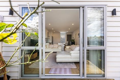 Photo of property in 1c Kororo Street, Northcote, Auckland, 0627