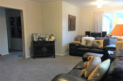 Photo of property in 75 Muhunoa Road West, Ohau, Levin, 5570