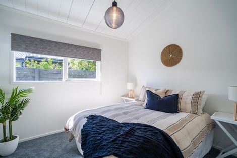 Photo of property in 62 Ngaio Road, Waikanae, 5036