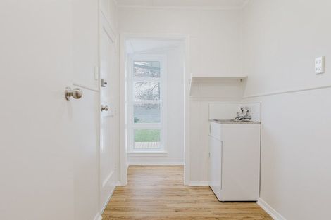 Photo of property in 60 Ellesmere Crescent, Highbury, Palmerston North, 4412