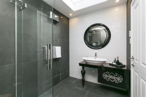 Photo of property in 19 Jubilee Road, Khandallah, Wellington, 6035