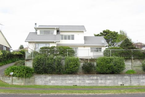 Photo of property in 33 Glamis Avenue, Bell Block, New Plymouth, 4312