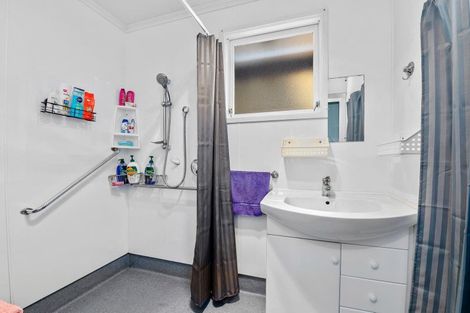 Photo of property in 42 Roger Street, Pukehangi, Rotorua, 3015