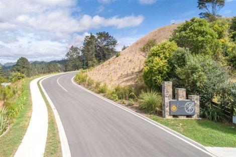 Photo of property in 17 Azimuth Road, Tairua, 3508