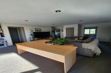 Photo of property in 17b Scotstoun Place, Glen Eden, Auckland, 0602