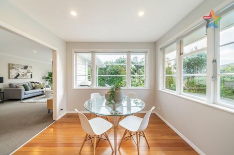 Photo of property in 46 Poto Road, Normandale, Lower Hutt, 5010