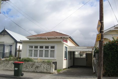 Photo of property in 21 Beach Street, Petone, Lower Hutt, 5012