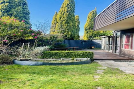 Photo of property in 1/35 Solway Avenue, Ilam, Christchurch, 8041