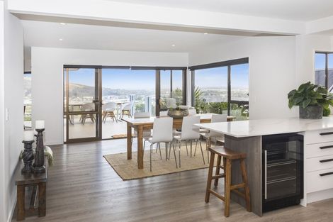 Photo of property in 89 Cannon Hill Crescent, Mount Pleasant, Christchurch, 8081