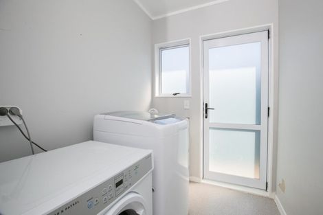 Photo of property in 30a Johnston Street, Featherston, 5710