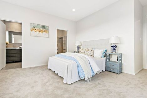 Photo of property in 2 Bellenden Crescent, Pokeno, 2402