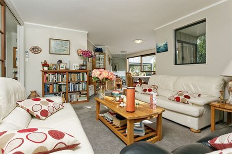 Photo of property in 229 Lake Road, Belmont, Auckland, 0622