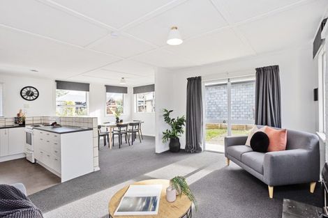 Photo of property in 20a Holloway Street, Waikiwi, Invercargill, 9810