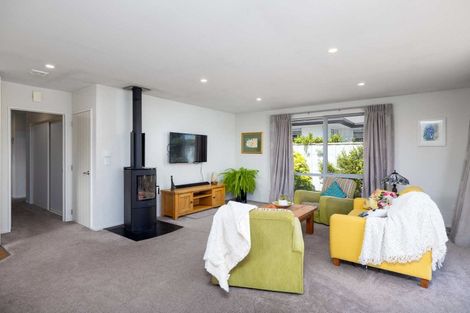 Photo of property in 33 Kahuraki Drive, Pegasus, 7612