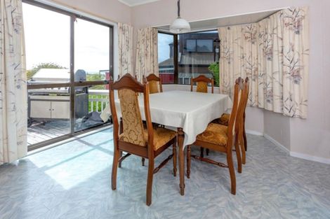 Photo of property in 106 Chevron Crescent, Whangamata, 3620