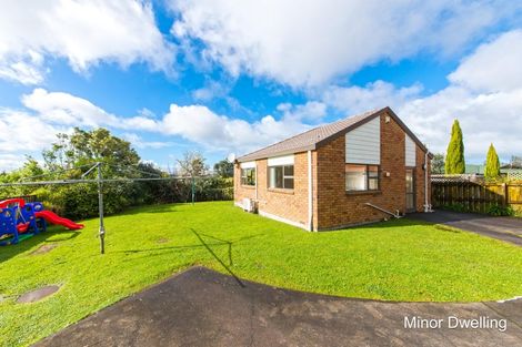 Photo of property in 4 Heversham Place, Glendene, Auckland, 0602