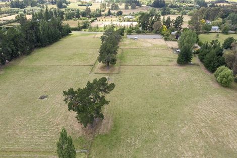 Photo of property in 411 Loburn Whiterock Road, Loburn, Rangiora, 7472