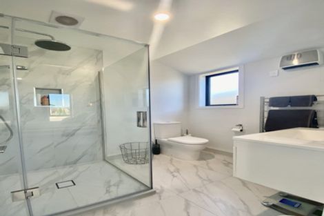 Photo of property in 21 Grimwood Street, Woodend, 7610