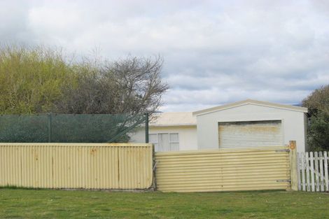 Photo of property in 8 Sarah Street, Waikawa Beach, Manakau, 5573