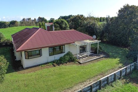 Photo of property in 3 Waiteitei Road, Wellsford, 0974