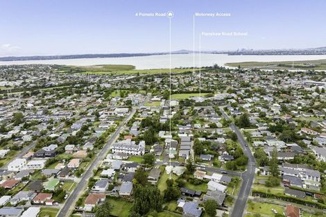 Photo of property in 4 Pomelo Road, Te Atatu South, Auckland, 0610