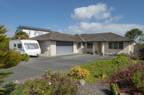Photo of property in 10 Haden Place, Omokoroa, 3114