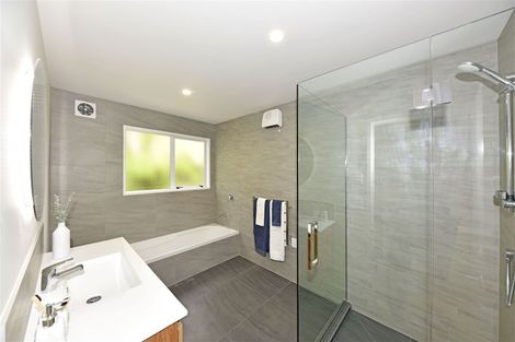 Photo of property in 134a Hackthorne Road, Cashmere, Christchurch, 8022