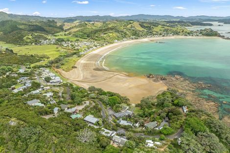 Photo of property in 124 Rapata Road, Oakura, Hikurangi, 0184