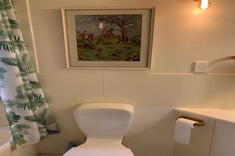 Photo of property in 738 Peninsula Road, Kelvin Heights, Queenstown, 9300