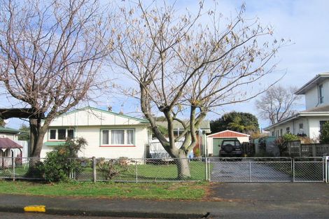 Photo of property in 307 Collinge Road, Mayfair, Hastings, 4122